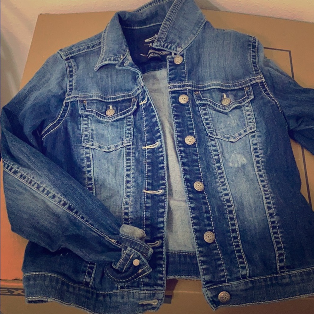 Silver brand denim jacket size medium